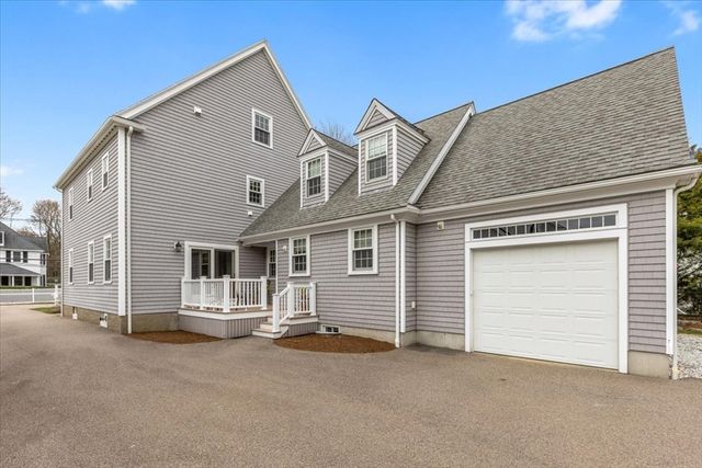 20 Gay St, Westwood, MA 02090