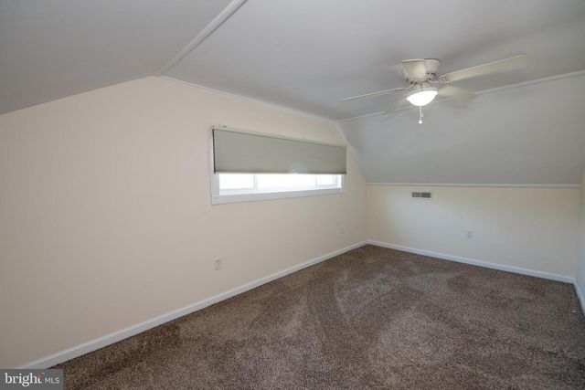 31 ROUNDWOOD LN, Levittown, PA 19055