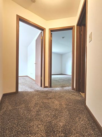 1757 Eastwood Court 6, Schaumburg, IL 60195