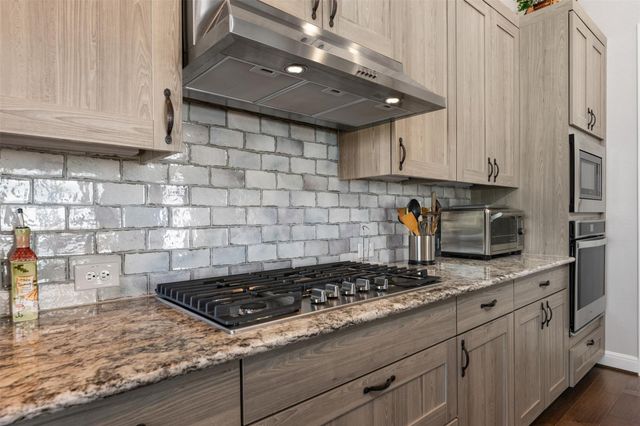 825 Faith DR, Liberty Hill, TX 78642