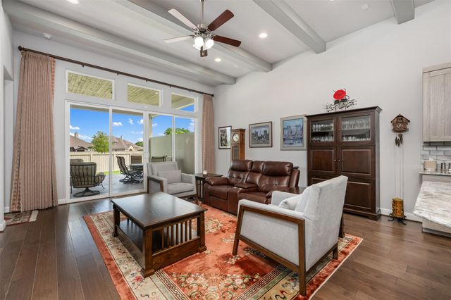 825 Faith DR, Liberty Hill, TX 78642