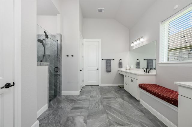 825 Faith DR, Liberty Hill, TX 78642