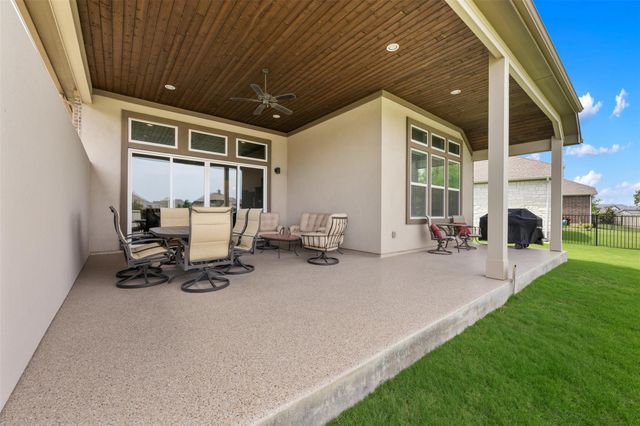 825 Faith DR, Liberty Hill, TX 78642