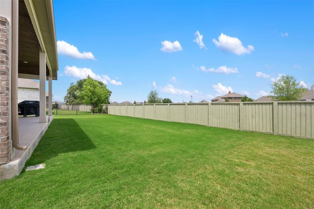 825 Faith DR, Liberty Hill, TX 78642