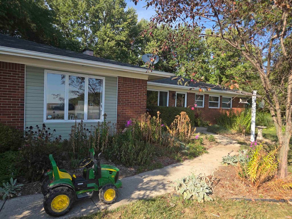 6360 IN 26 Road, Frankfort, IN 46041
