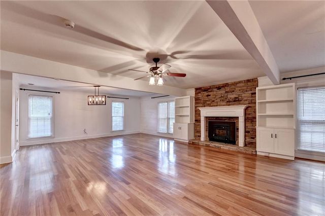 3849 Pineybrook Drive, Loganville, GA 30052