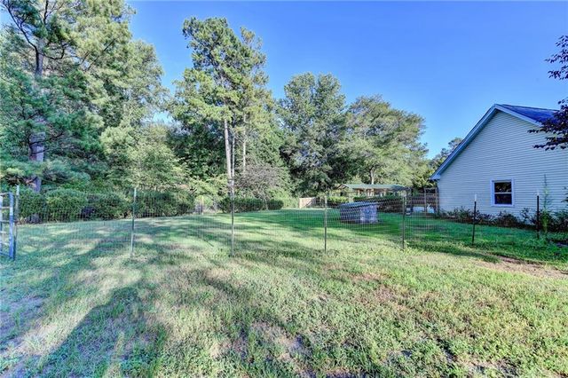 3849 Pineybrook Drive, Loganville, GA 30052