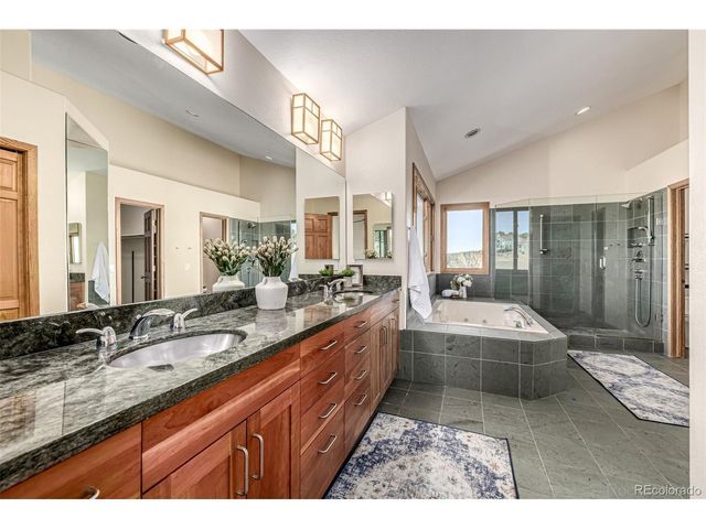 580 Sunrise Dr, Golden, CO 80401