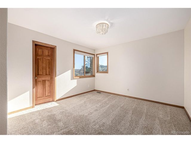 580 Sunrise Dr, Golden, CO 80401