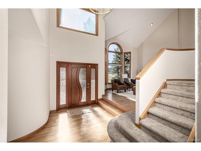 580 Sunrise Dr, Golden, CO 80401