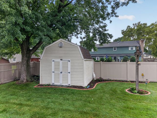 103 Deerpath Drive, Minooka, IL 60447