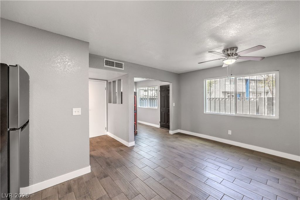 714 East Nelson Avenue F, North Las Vegas, NV 89030 — photo 5