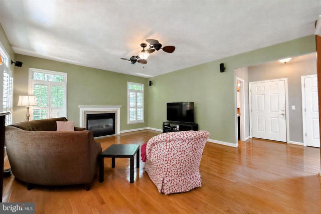 23118 SILVERBERRY WAY, California, MD 20619