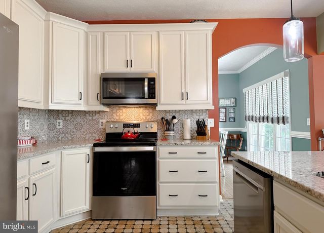 23118 SILVERBERRY WAY, California, MD 20619