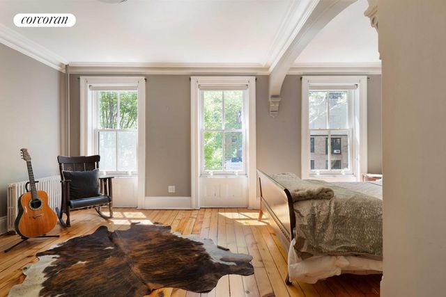 183 WAVERLY Avenue, New York City, NY 11205