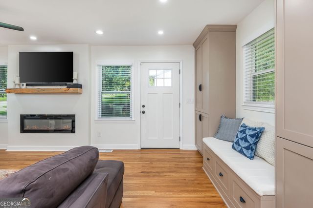1845 Lochlomand Lane SE, Smyrna, GA 30080