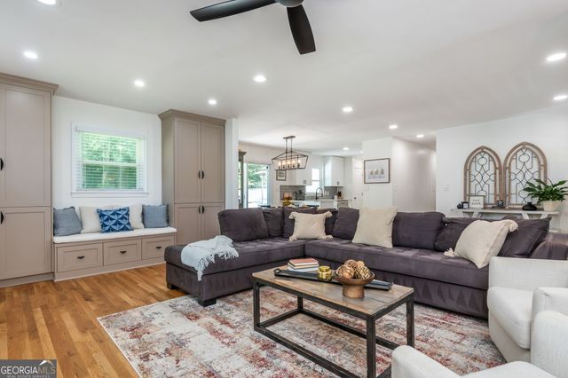 1845 Lochlomand Lane SE, Smyrna, GA 30080