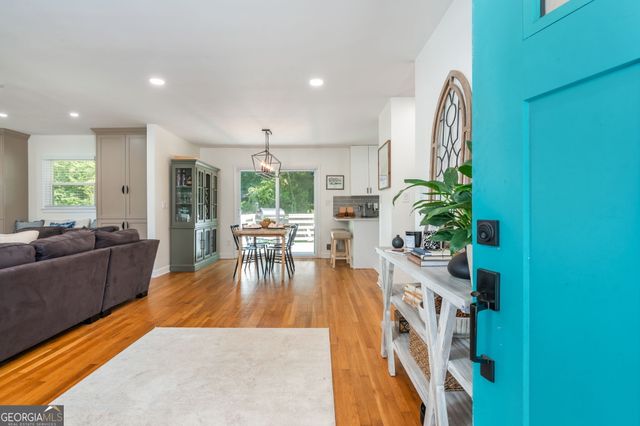 1845 Lochlomand Lane SE, Smyrna, GA 30080