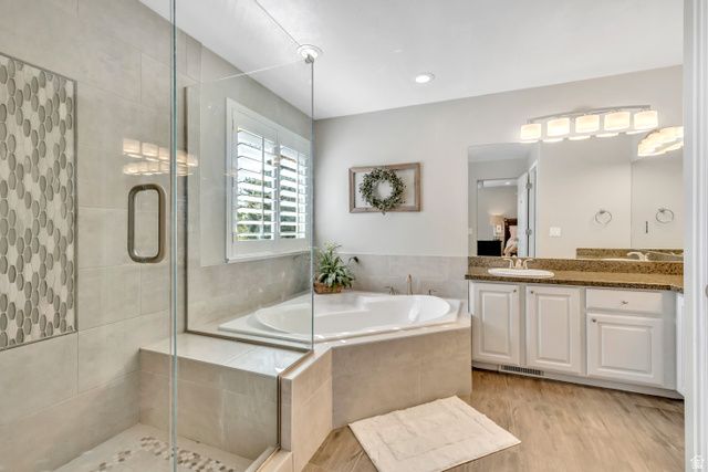 9843 S TEE BOX DR, South Jordan, UT 84009