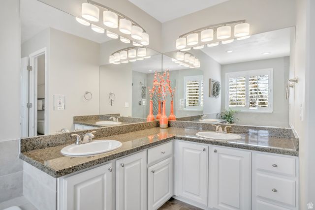 9843 S TEE BOX DR, South Jordan, UT 84009