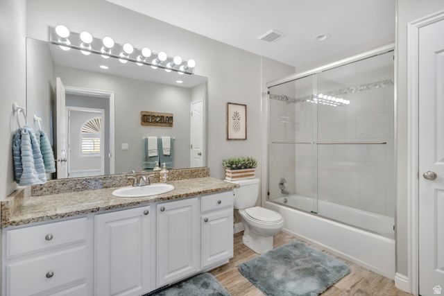 9843 S TEE BOX DR, South Jordan, UT 84009