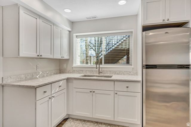 9843 S TEE BOX DR, South Jordan, UT 84009