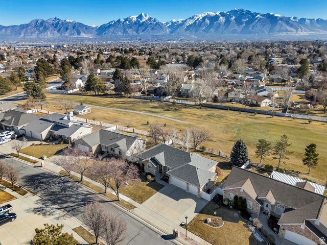 9843 S TEE BOX DR, South Jordan, UT 84009