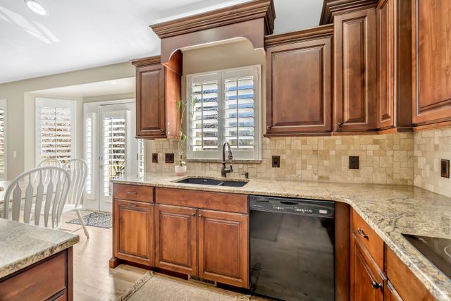 9843 S TEE BOX DR, South Jordan, UT 84009