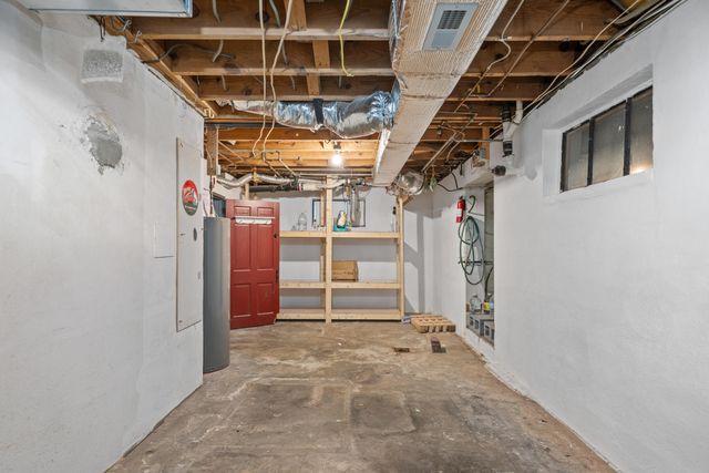 E 209 Main ST, Fincastle, VA 24090