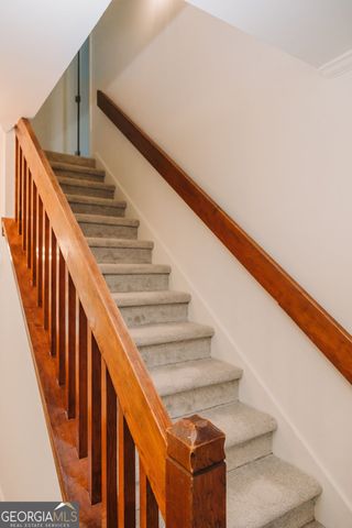 600 Hickory Creek Lane, Woodstock, GA 30188