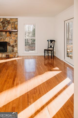 600 Hickory Creek Lane, Woodstock, GA 30188