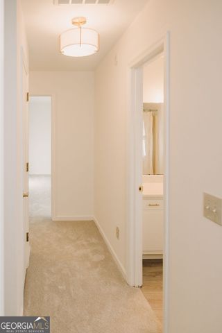 600 Hickory Creek Lane, Woodstock, GA 30188