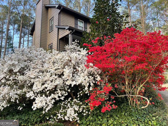 600 Hickory Creek Lane, Woodstock, GA 30188