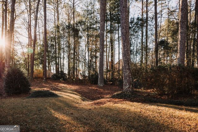 600 Hickory Creek Lane, Woodstock, GA 30188