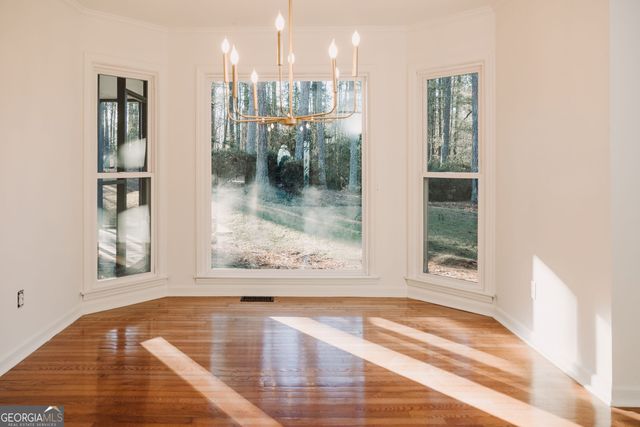 600 Hickory Creek Lane, Woodstock, GA 30188