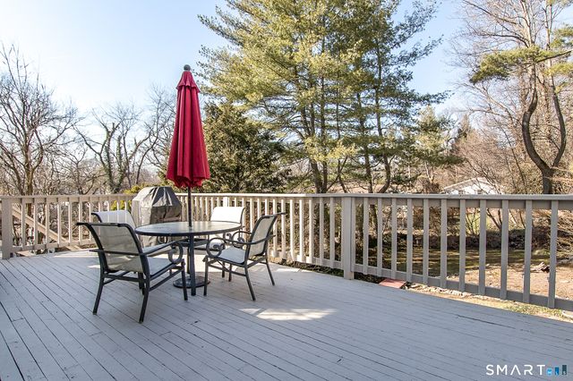 47 Lockwood Lane, Norwalk, CT 06851