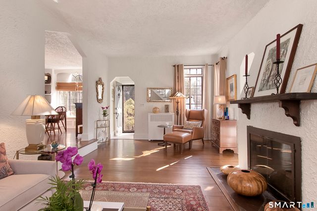 47 Lockwood Lane, Norwalk, CT 06851