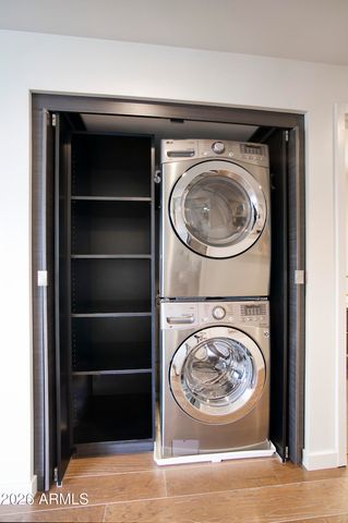 200 W PORTLAND Street 821, Phoenix, AZ 85003