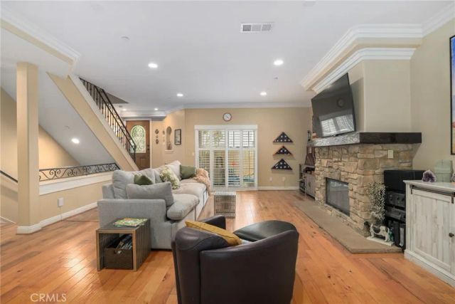 706 S Pacific Coast Highway C, Redondo Beach, CA 90277