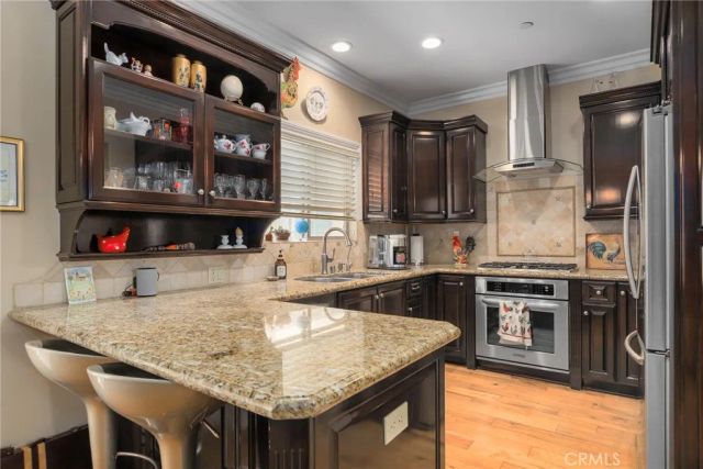 706 S Pacific Coast Highway C, Redondo Beach, CA 90277