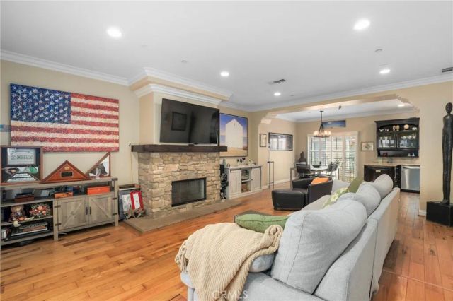 706 S Pacific Coast Highway C, Redondo Beach, CA 90277