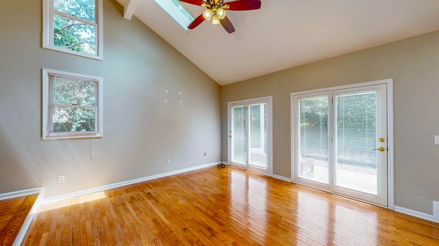150 Courtyard Lane NE, Cleveland, TN 37312