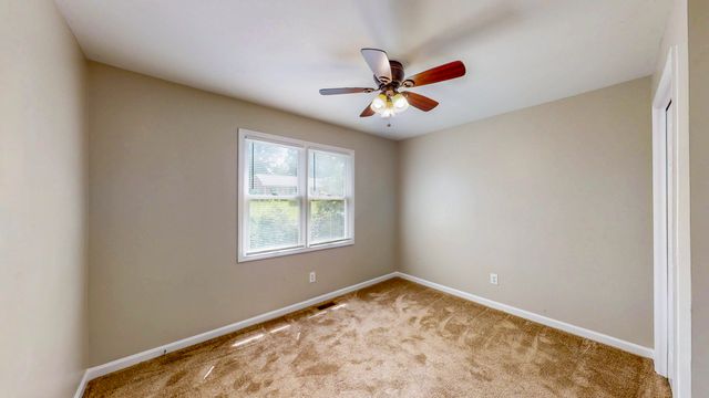 150 Courtyard Lane NE, Cleveland, TN 37312