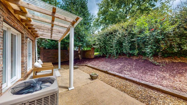 150 Courtyard Lane NE, Cleveland, TN 37312
