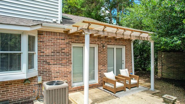 150 Courtyard Lane NE, Cleveland, TN 37312