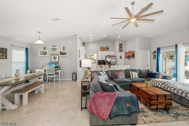 4133 NW 39th AVE, Cape Coral, FL 33993