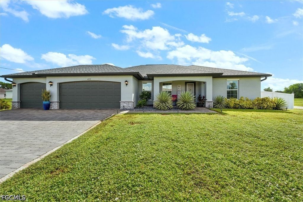 4133 NW 39th AVE, Cape Coral, FL 33993