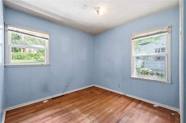 705 N 81st Terrace, Kansas City, KS 66112
