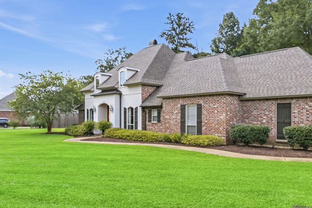 9584 Victory Ln, Denham Springs, LA 70726