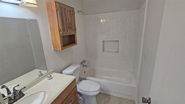 12803 Sandrock Drive, Houston, TX 77048